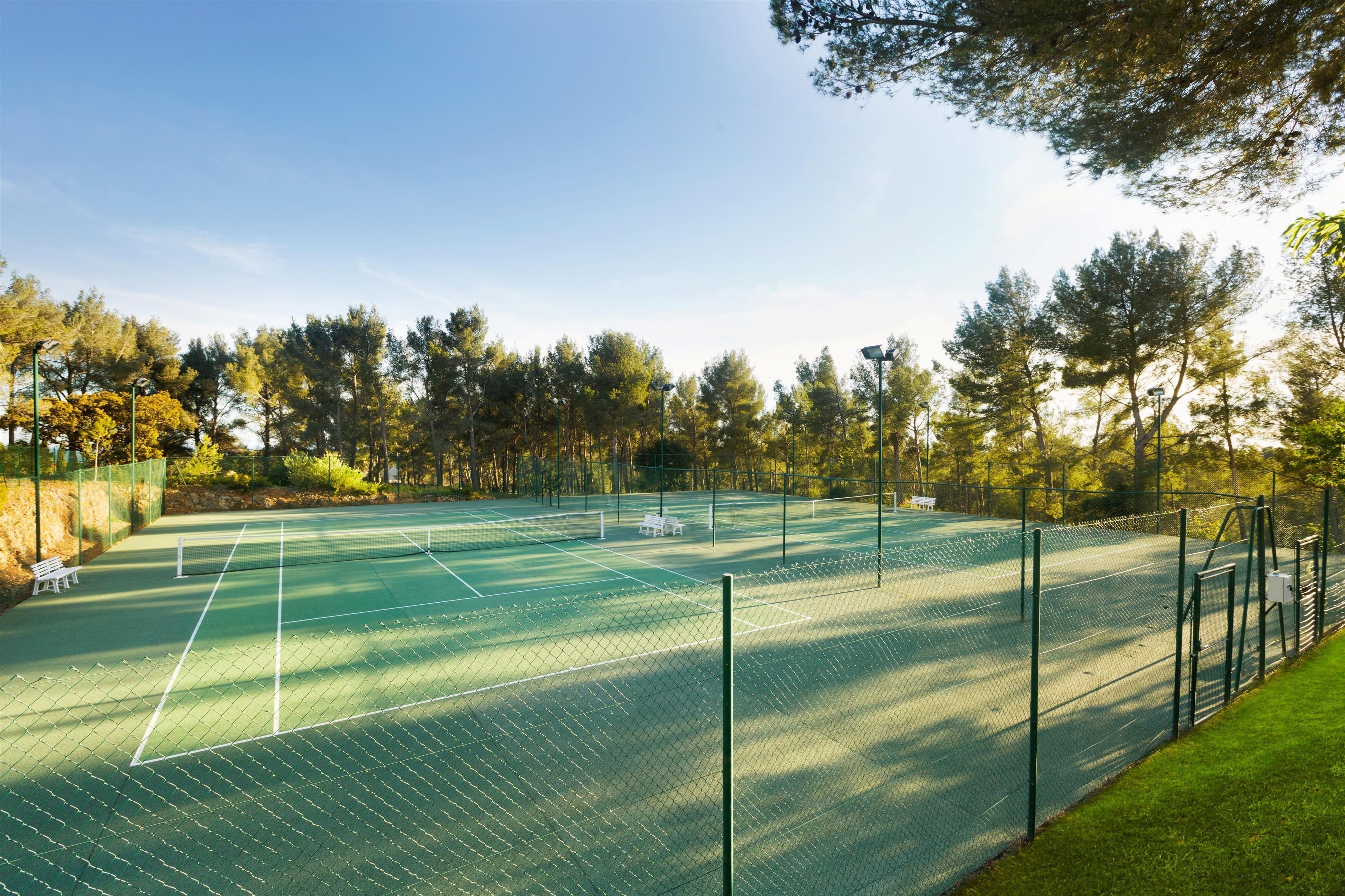 Готель Le Fregate Provence Сен-Сір-сюр-Мер Екстер'єр фото