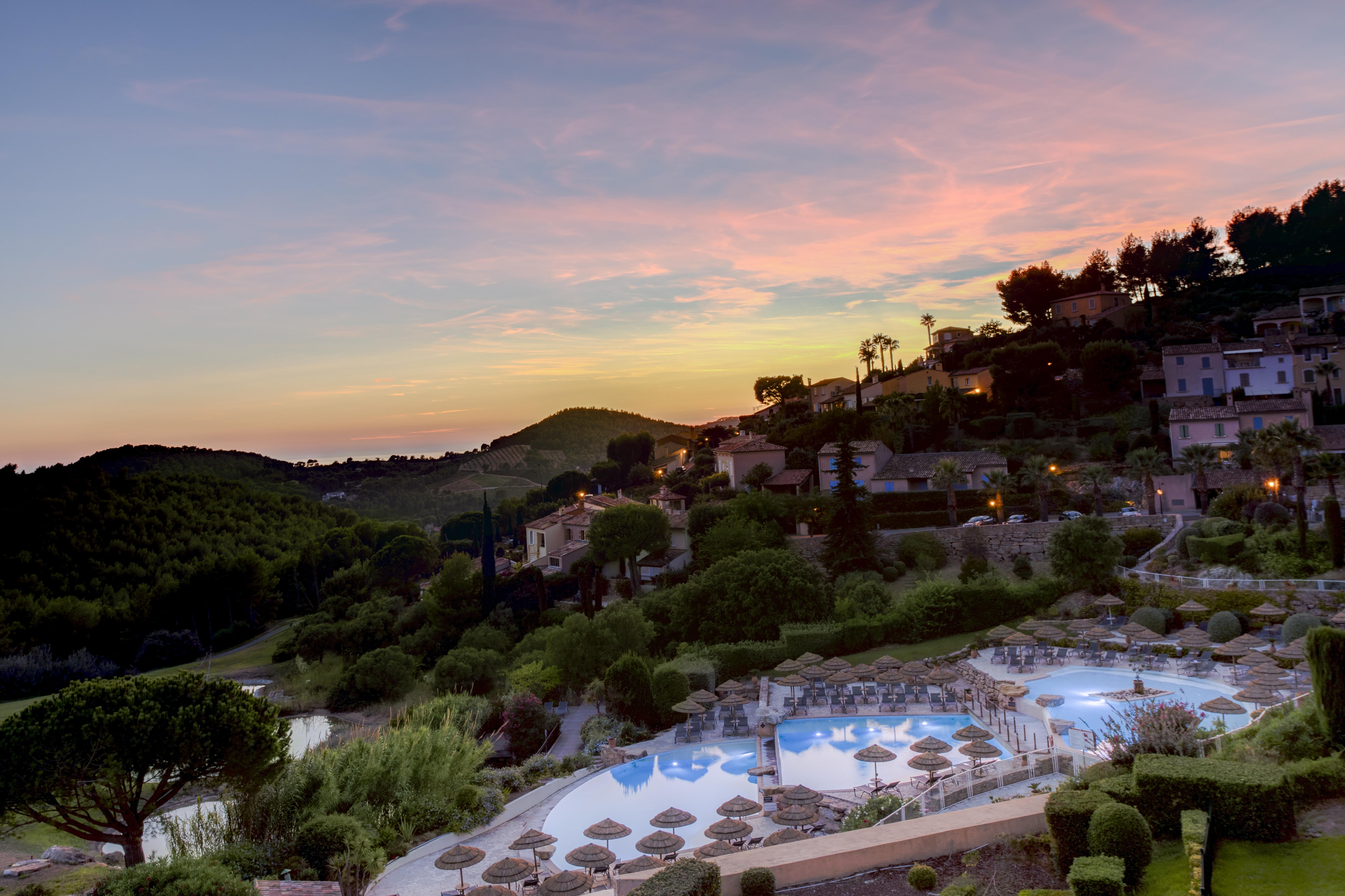 Готель Le Fregate Provence Сен-Сір-сюр-Мер Екстер'єр фото